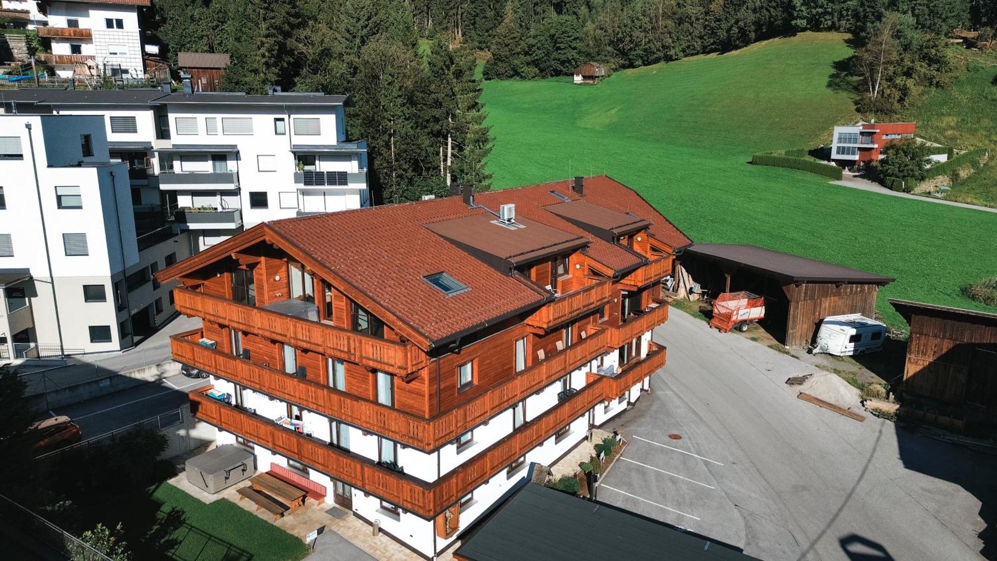 Oldwood Chalet - Balcony & Car Park By Alpenluxus Appartements Fügen Exterior foto